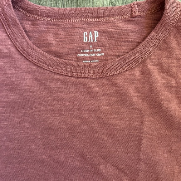 Gap Lived In T Shirt Size Small Curved Hem Short Sleeve - Picture 2 of 7